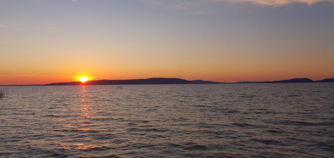 Topart Apartman I Balatonfenyves Dış mekan fotoğraf