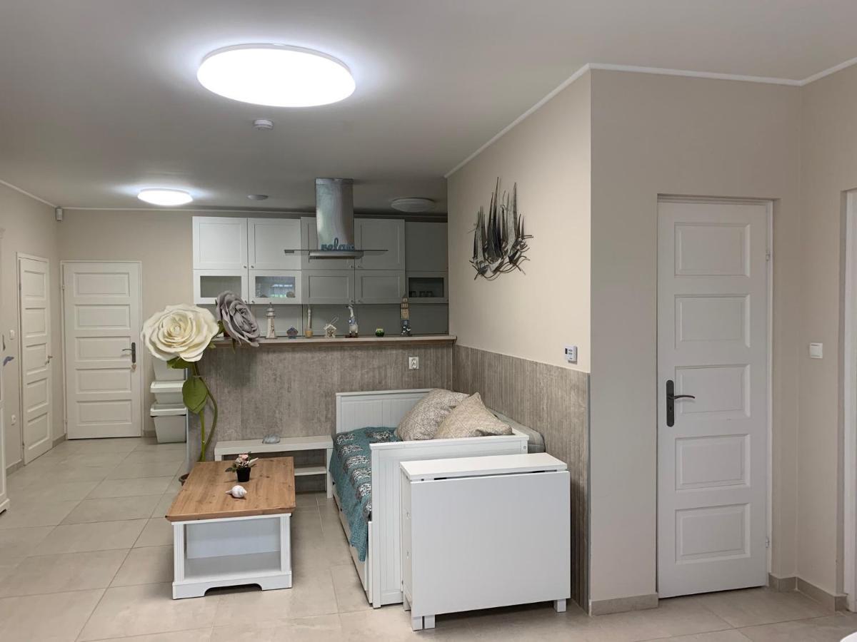 Topart Apartman I Balatonfenyves Dış mekan fotoğraf