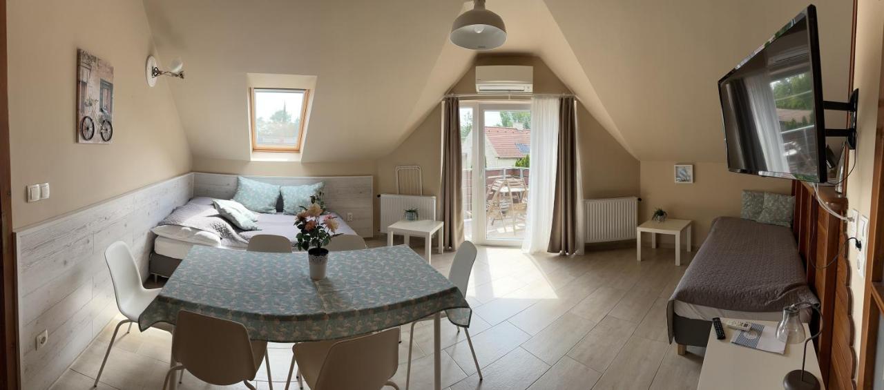 Topart Apartman I Balatonfenyves Dış mekan fotoğraf